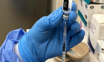 Vaccinul antigripal și testele pentru glicemie se vor putea face în farmacii