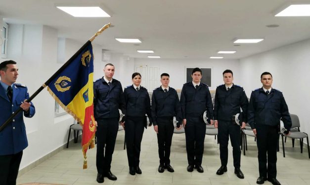 Tineri subofițeri jandarmi la început de carieră militară